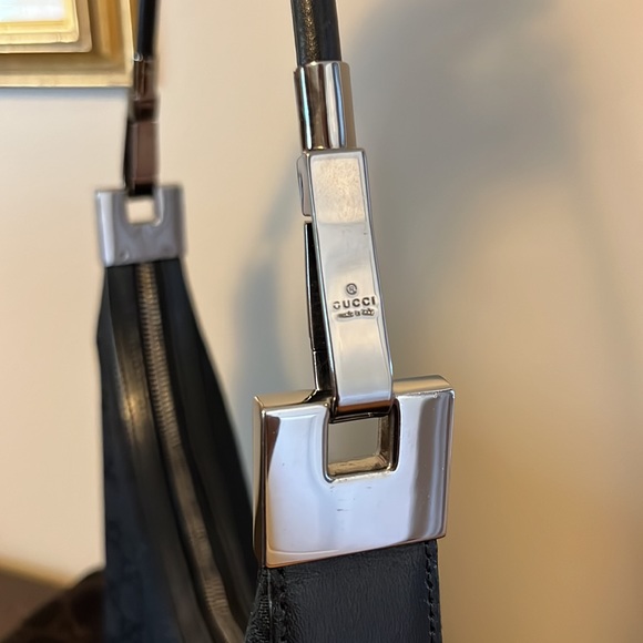 Authentic Gucci Hobo Canvas and Leather Trim Purse - Picture 4 of 12